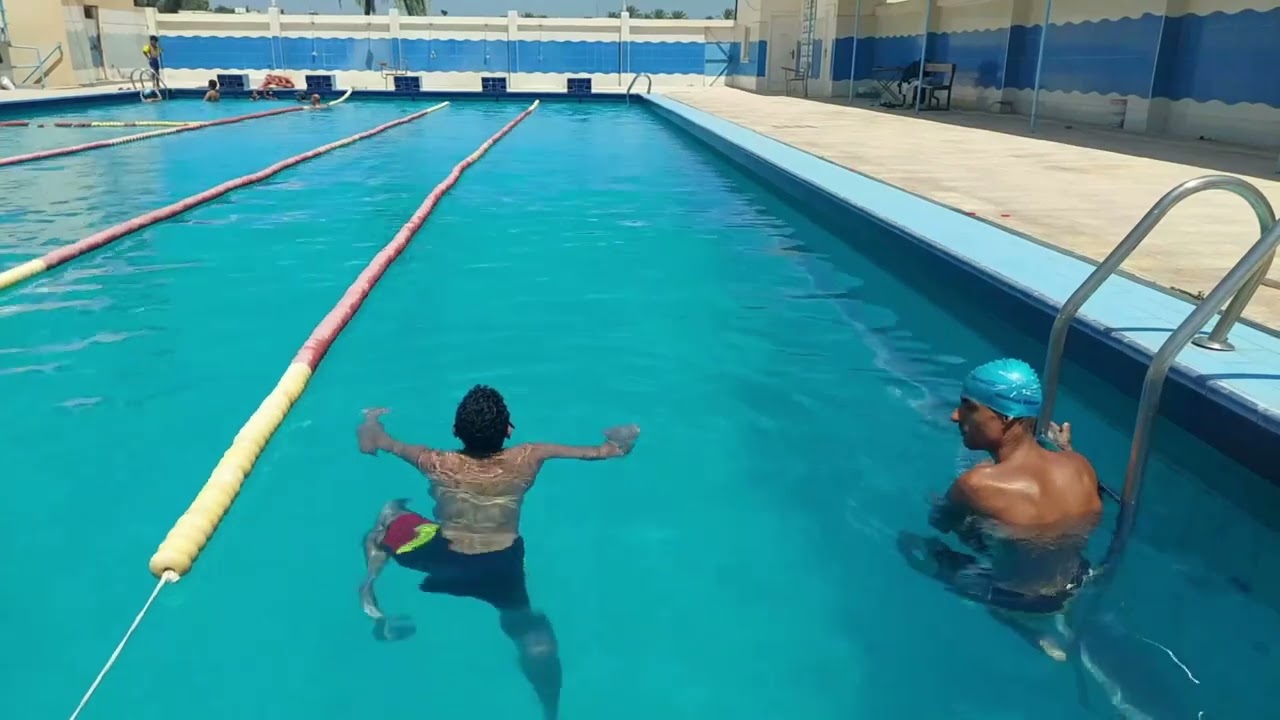 سهوله الحركه داخل الماء