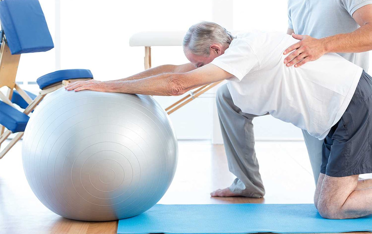 العلاج الطبيعي بعد العمليات الجراحية استراتيجيات فعالة للتعافي السريع 1 العلاج الطبيعي بعد العمليات الجراحية استراتيجيات فعالة للتعافي السريع