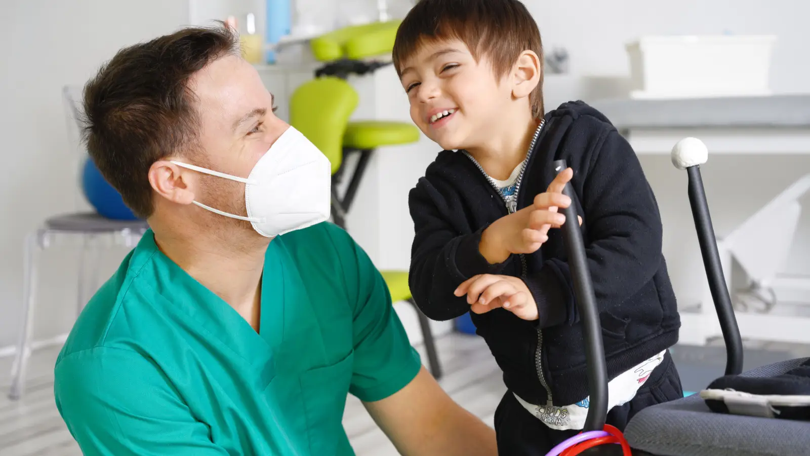 مدة العلاج الطبيعي لمرضى الشلل الدماغي