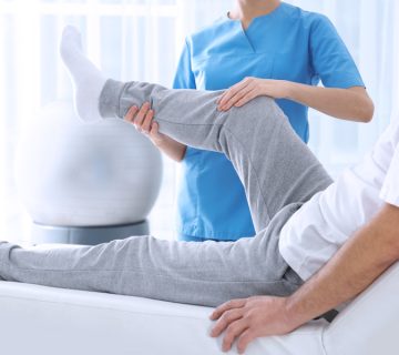 وحدة العلاج الطبيعى و التأهيل