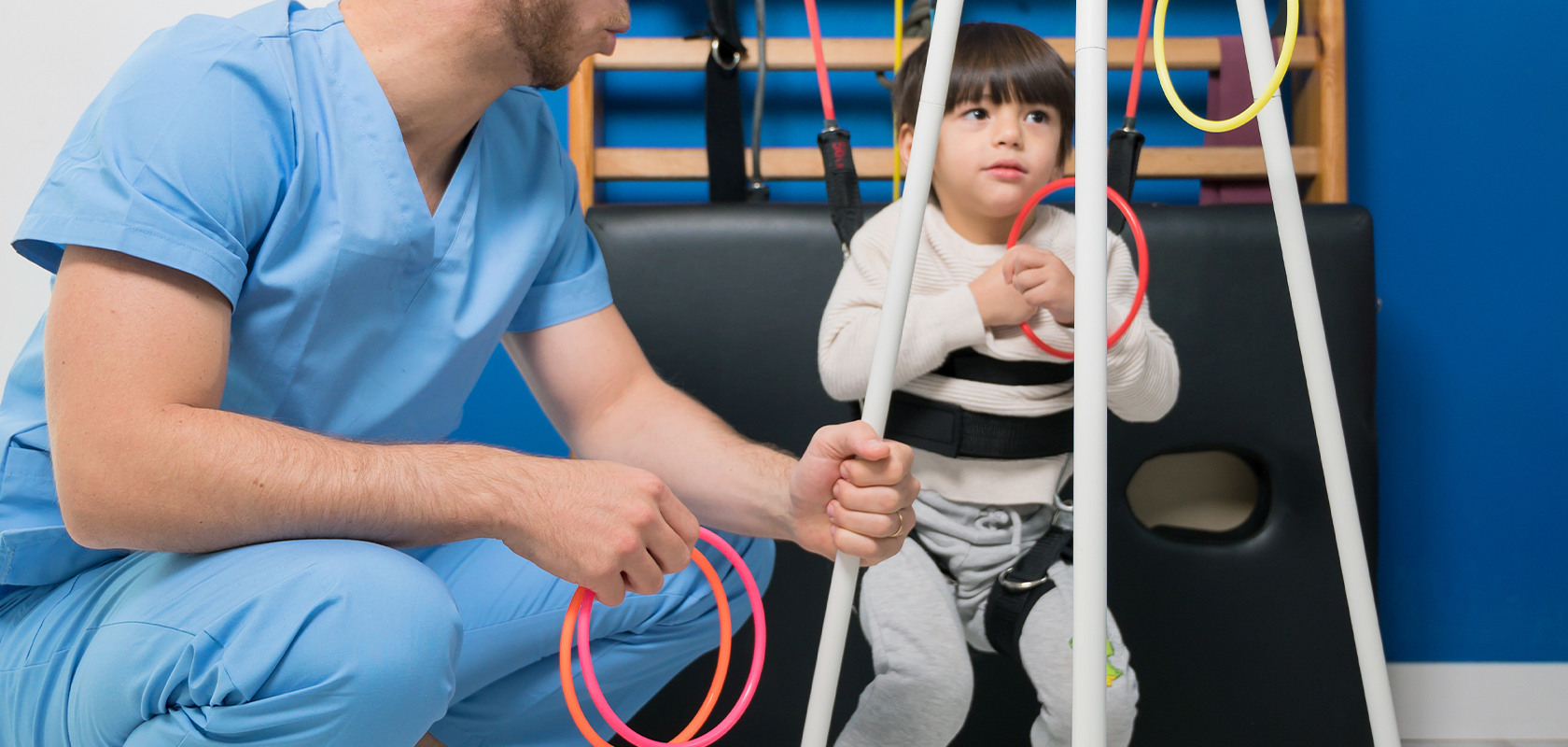 أهمية التدخل المبكر في علاج وتأهيل الأطفال 1 التدخل المبكر في علاج وتأهيل الأطفال